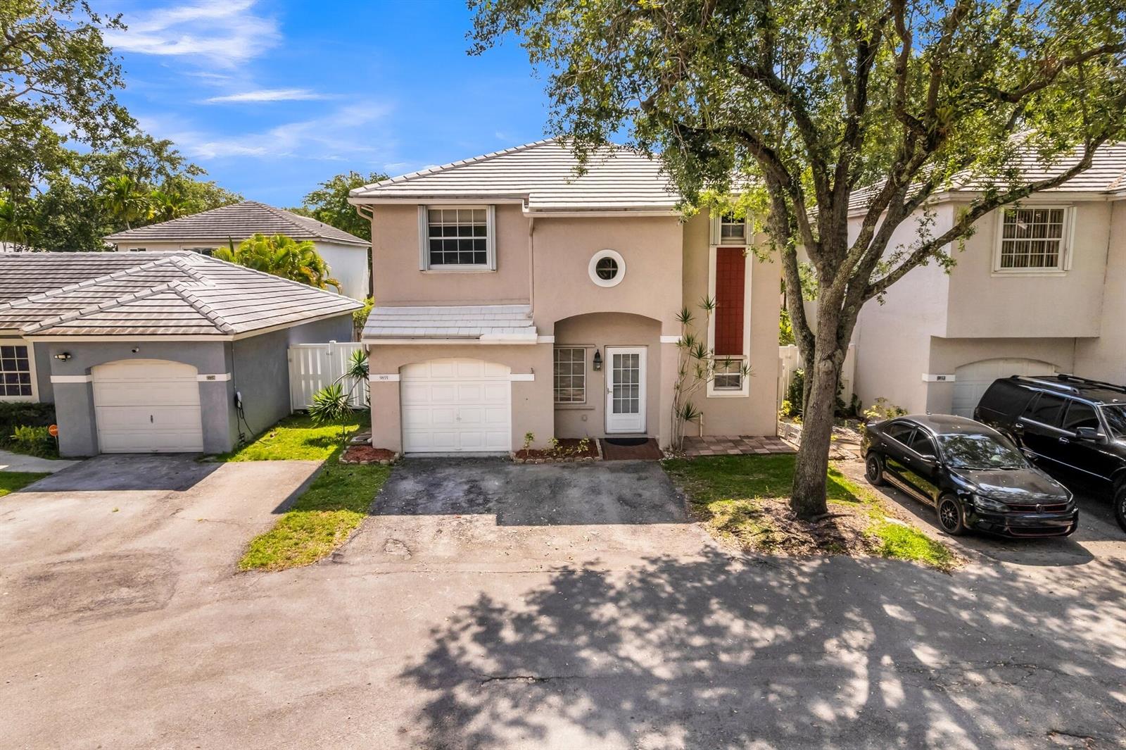 9855 NW 2nd Court, Plantation FL 33324