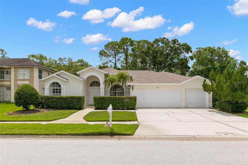 15711 MUIRFIELD DRIVE