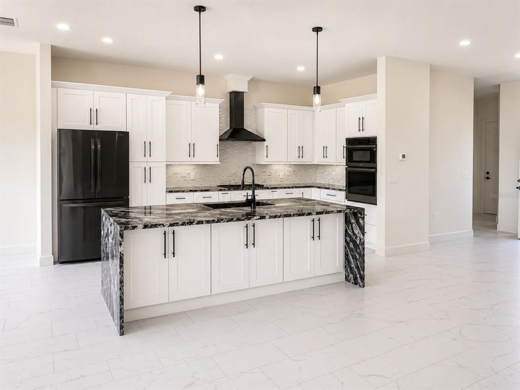 29121 CAN DO LANE, TAVARES, FL — photo 4 of 12
