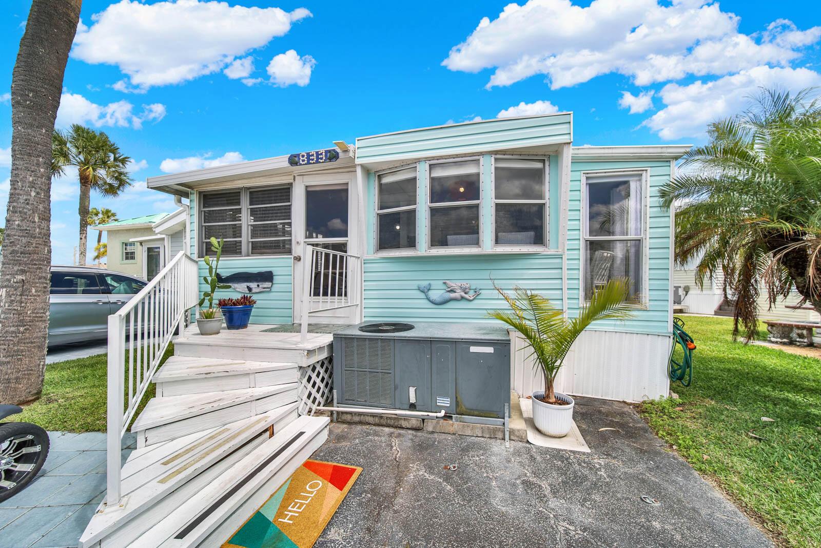 833 Nettles Boulevard, Jensen Beach FL 34957