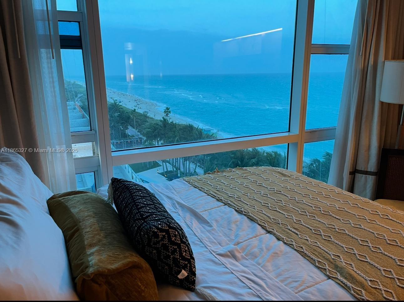 6801 Collins Ave # 815, Miami Beach FL 33141