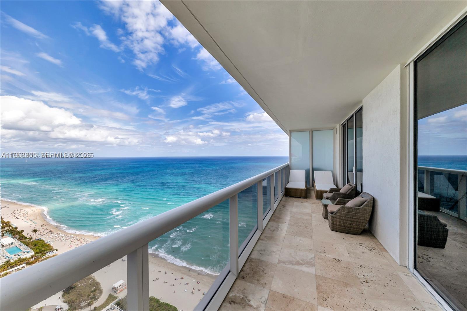 1830 S OCEAN DR (THE BEST) # 3510, Hallandale Beach FL 33009