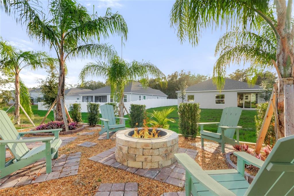 2214 ELEGANT MANOR CIRCLE, EDGEWATER, FL — photo 2 of 30