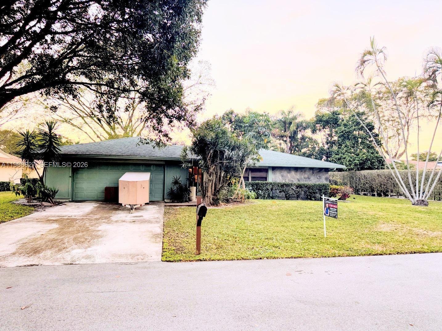 766 NW 24th Ave, Delray Beach FL 33445