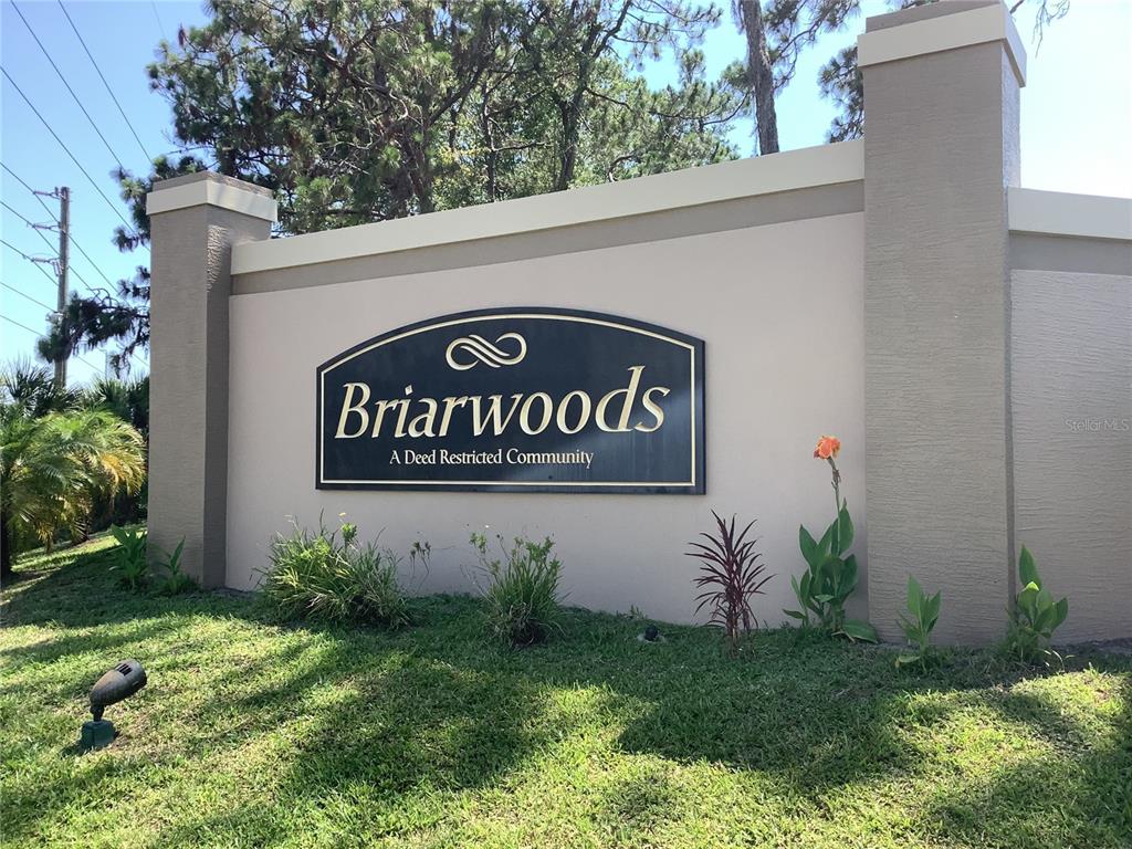 18657 WHITE PINE CIRCLE, HUDSON, FL — photo 2 of 7