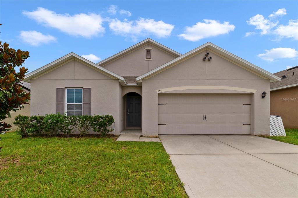 252 WILLOW BEND DRIVE
