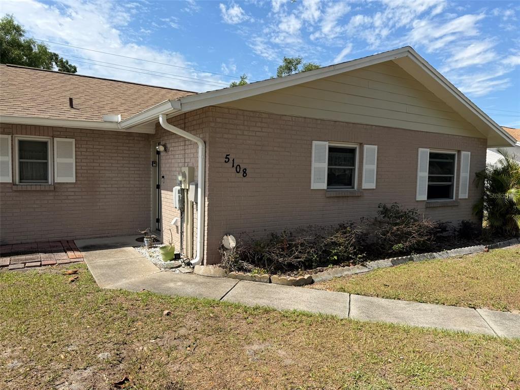 5108 LESHER COURT