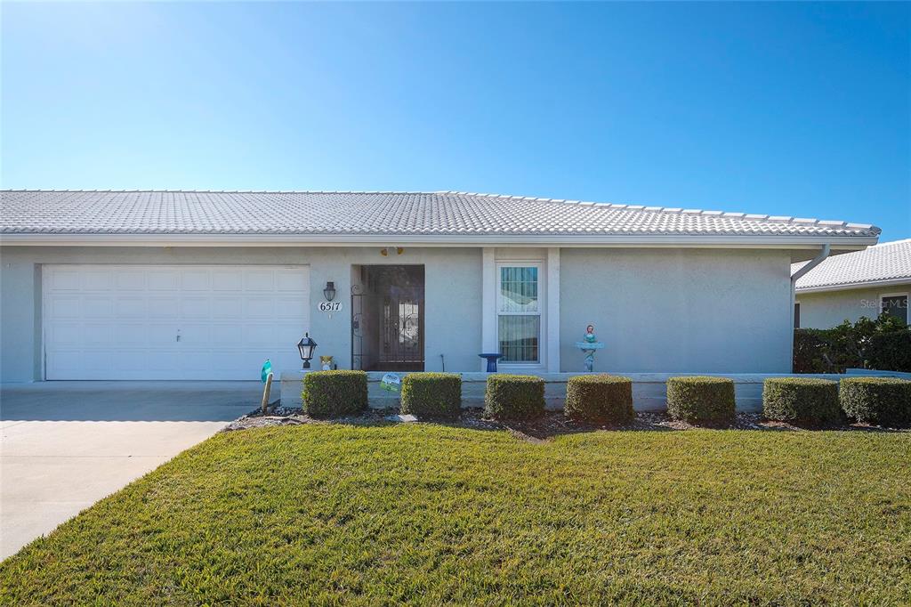 6517 10TH AVENUE W, BRADENTON, FL — photo 3 of 28