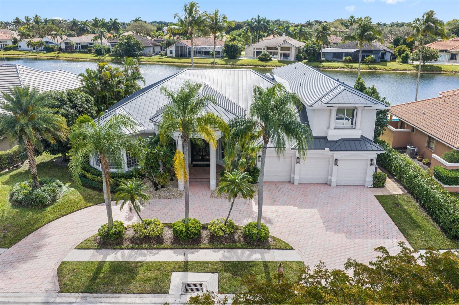 6799 Newport Lake Circle, Boca Raton FL 33496