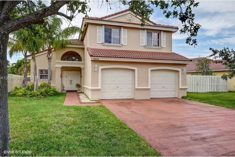PEMBROKE PINES, FL — photo 3 of 30