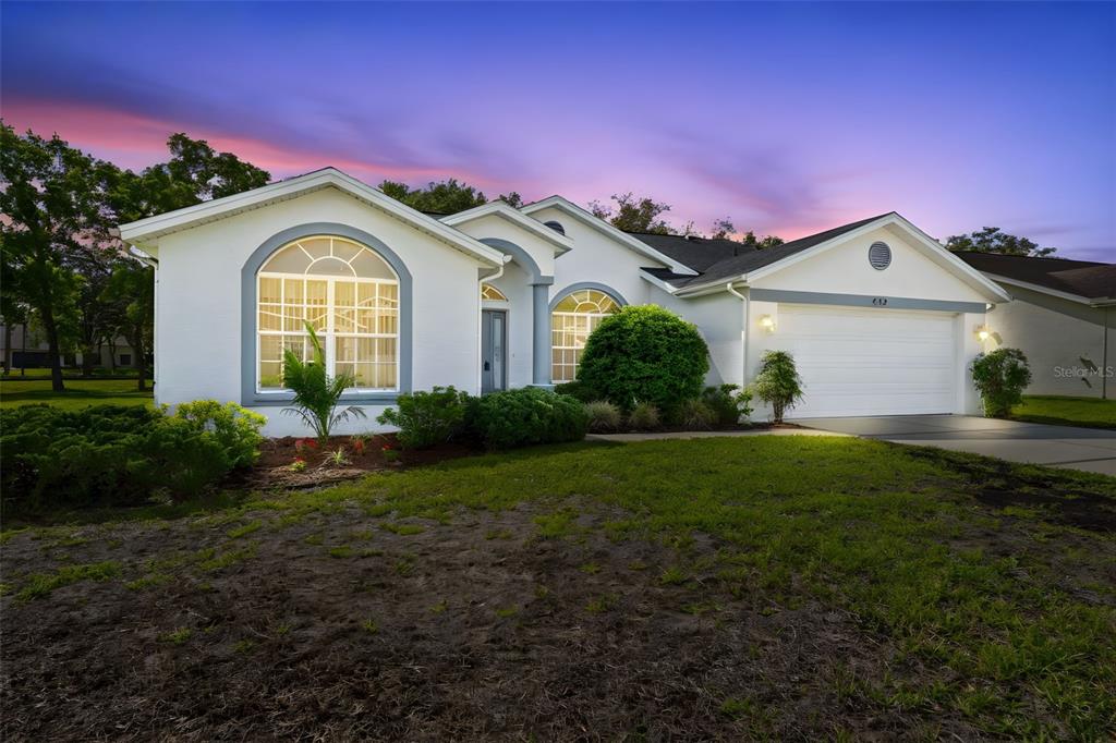 432 MISTWOOD COURT