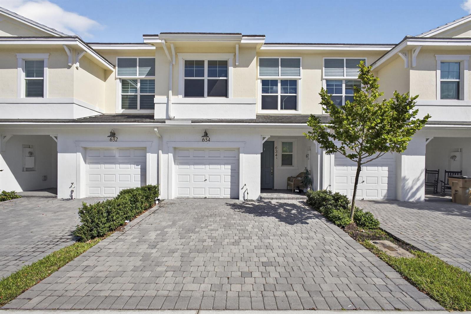634 Parsons Way, Deerfield Beach FL 33442