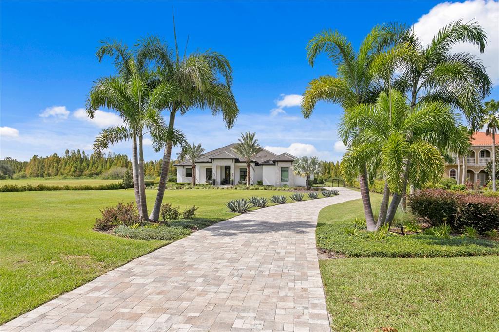 10521 BROADLAND PASS