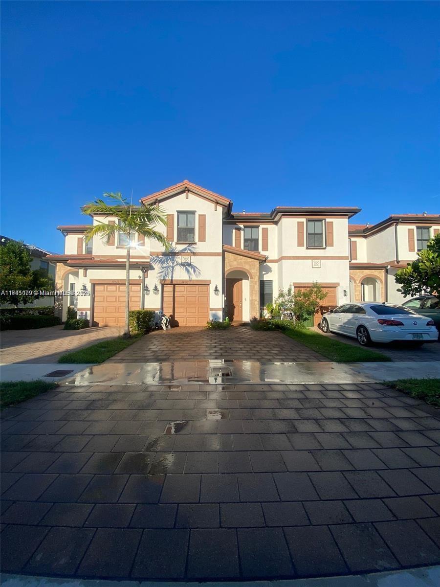 10413 W 33rd Ct, Hialeah FL 33018