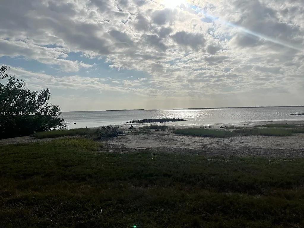 7231 SUNDIET BOULEVARD, BOKEELIA, FL — photo 4 of 7