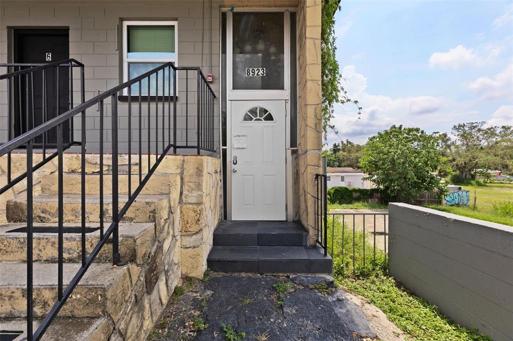 8923 N 40TH STREET