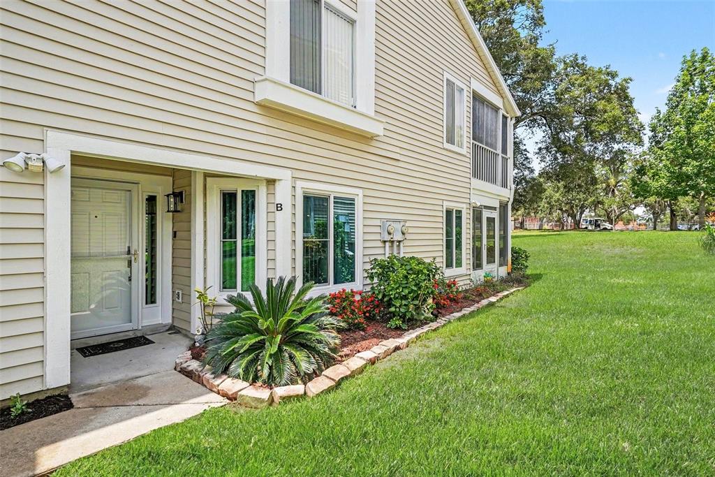 12405 EAGLESWOOD DRIVE UNIT B, HUDSON, FL — photo 3 of 30