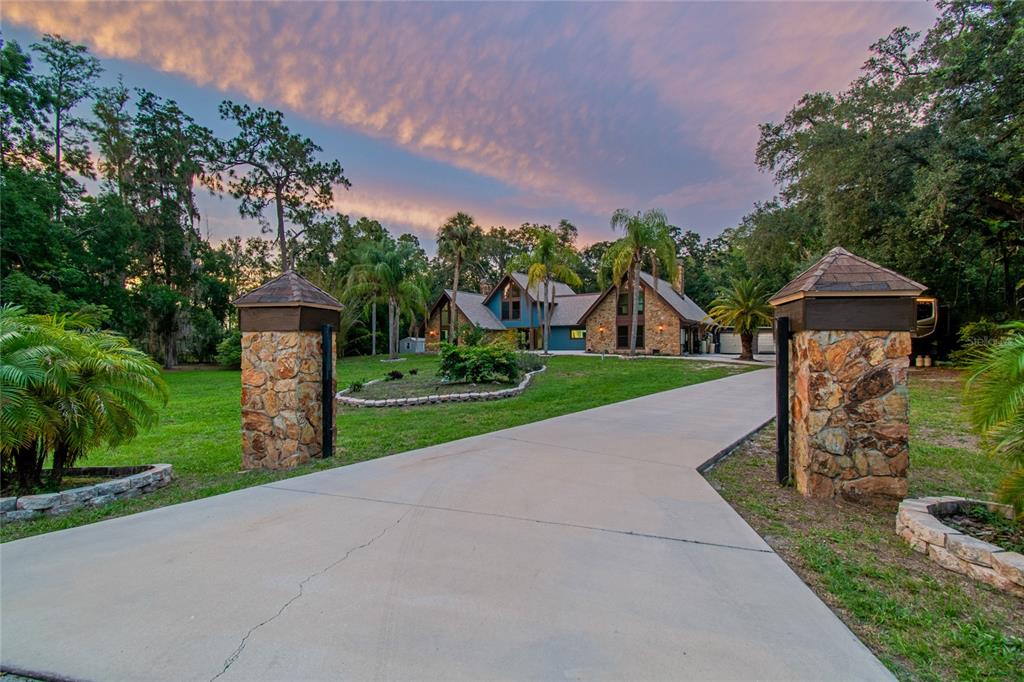 2120 MARQUIS COURT