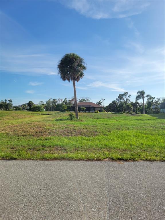 40 PINE VALLEY LANE, ROTONDA WEST, FL — photo 3 of 7