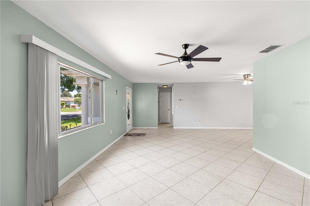 8475 SE 137TH LOOP, SUMMERFIELD, FL — photo 5 of 30