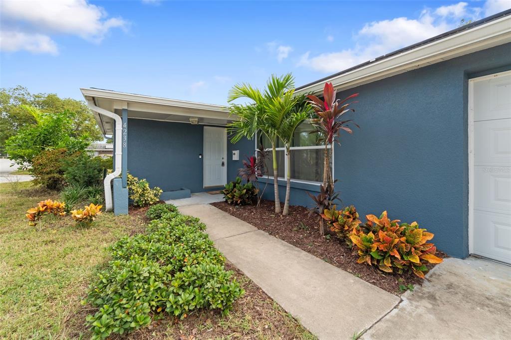 4238 GLISSADE DRIVE