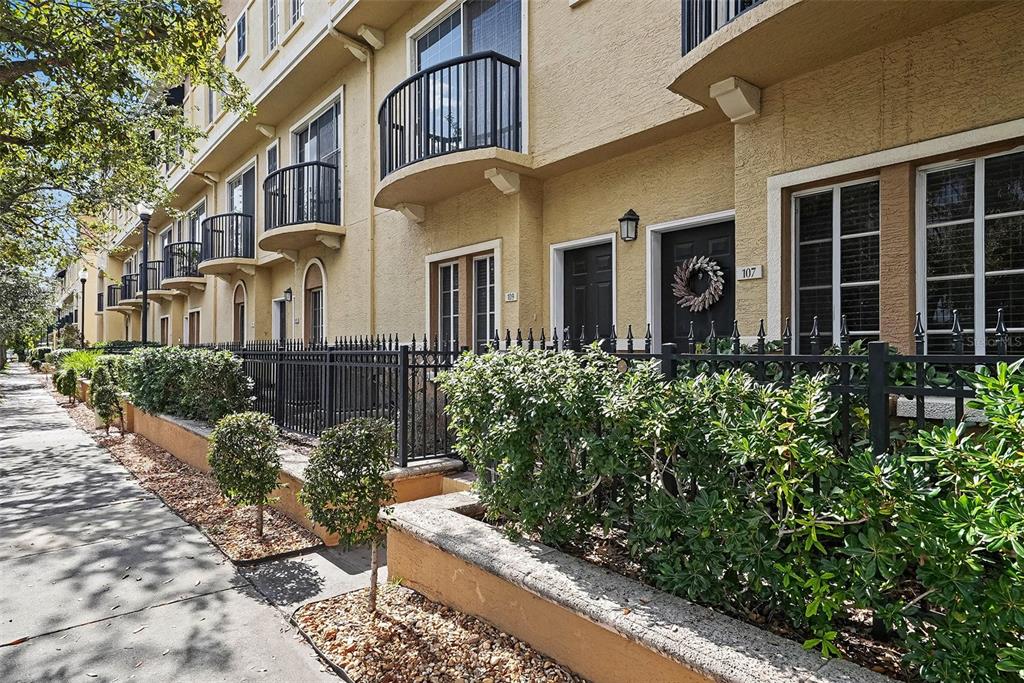 107 S SHERRILL STREET UNIT 107