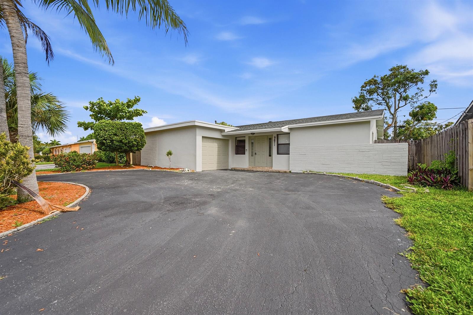 9671 NW 24th Street, Sunrise FL 33322