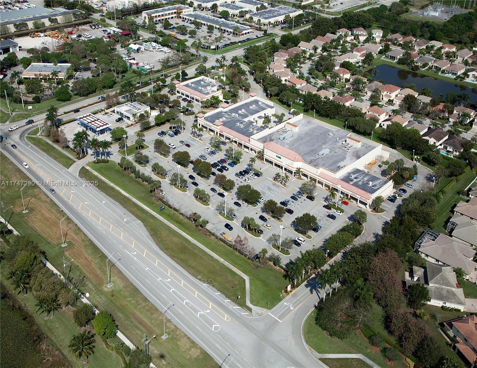PEMBROKE PINES, FL — photo 3 of 3