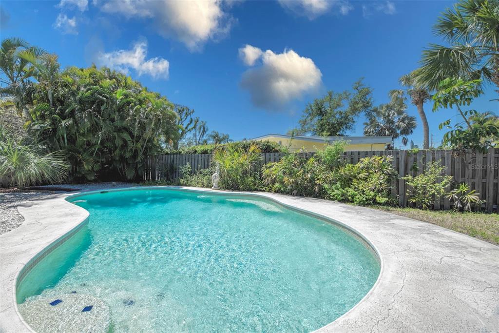 3217 RESTFUL LANE