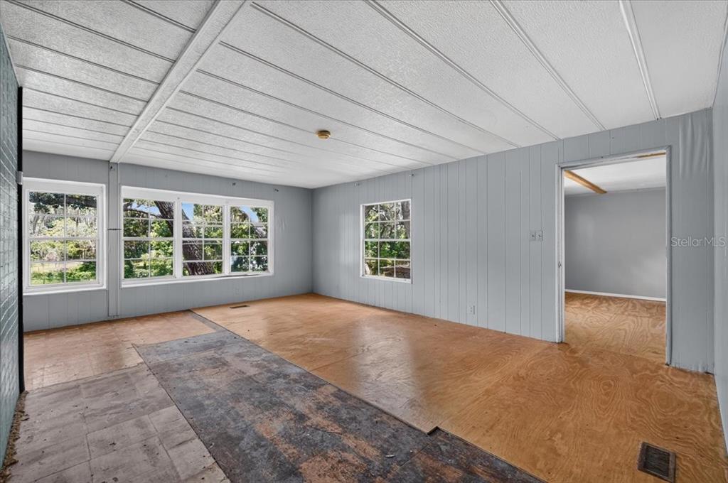 12489 SW 45TH TERRACE, WEBSTER, FL — photo 5 of 30