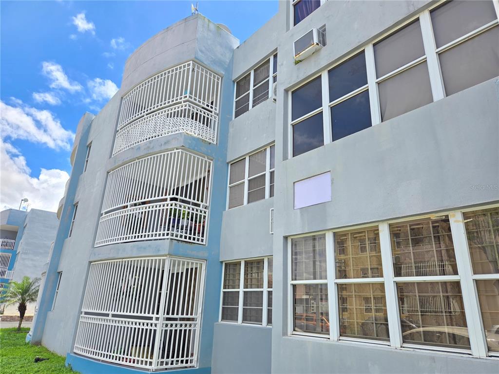 Apt 307 SAN CIPRIAN II C/ REV HAYDEE CASTRO UNIT 307