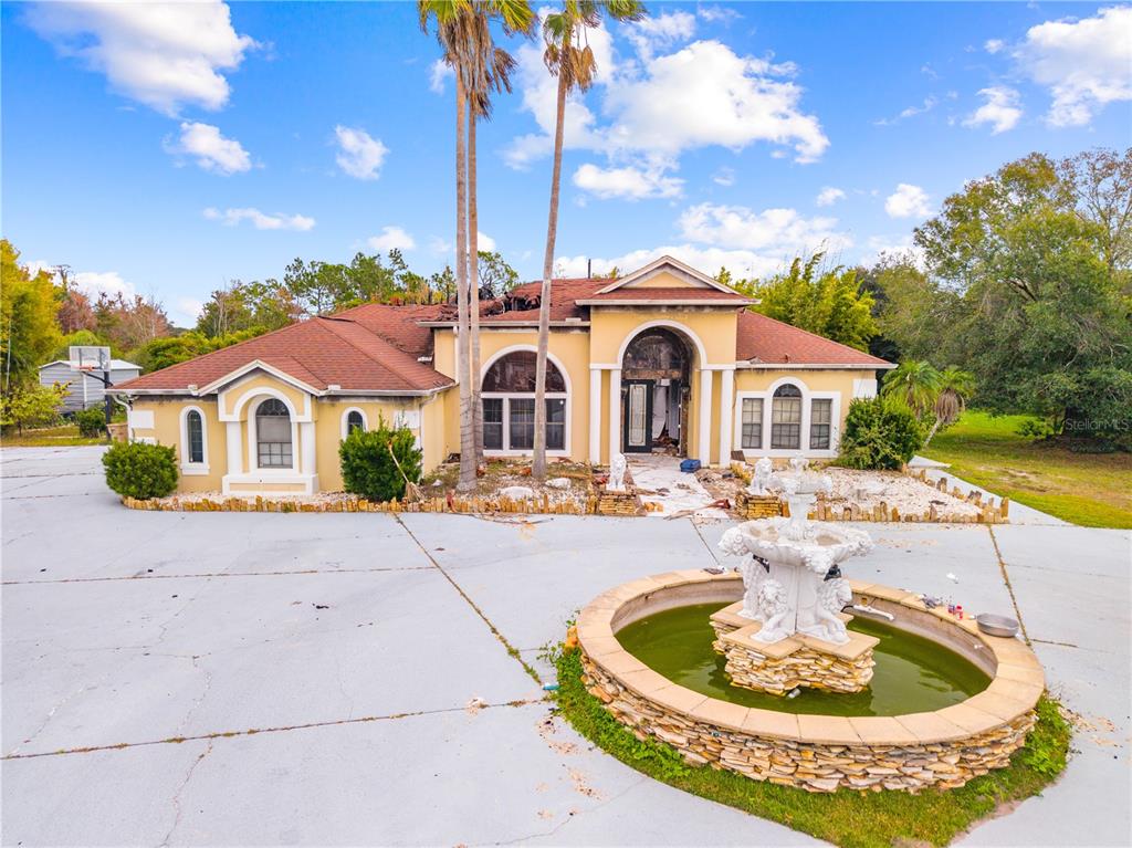 214 TARANTO WAY