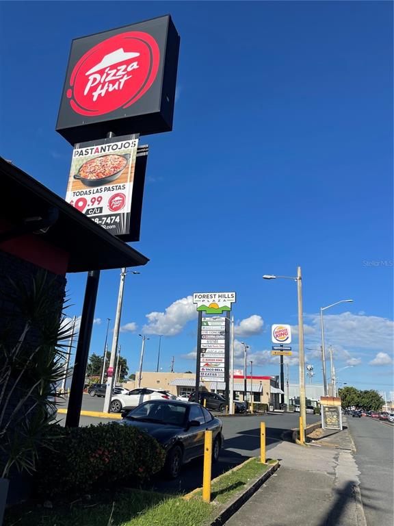 167 N RAMON L RIVERA, KM 21,3,FOREST HILLS PLAZA AVENUE N UNIT 2