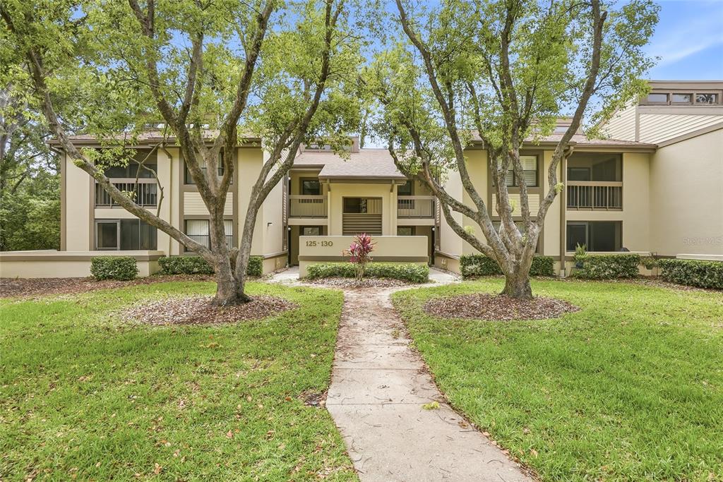 130 WOODLAKE WYNDE UNIT 130