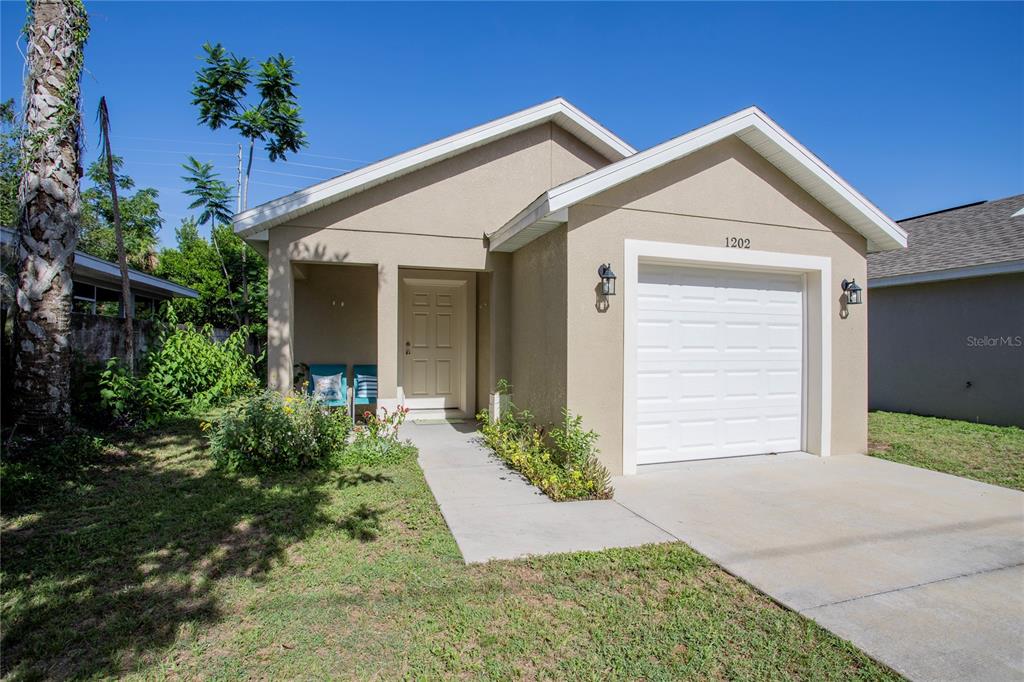 1202 S DEWEY STREET, EUSTIS, FL — photo 3 of 30