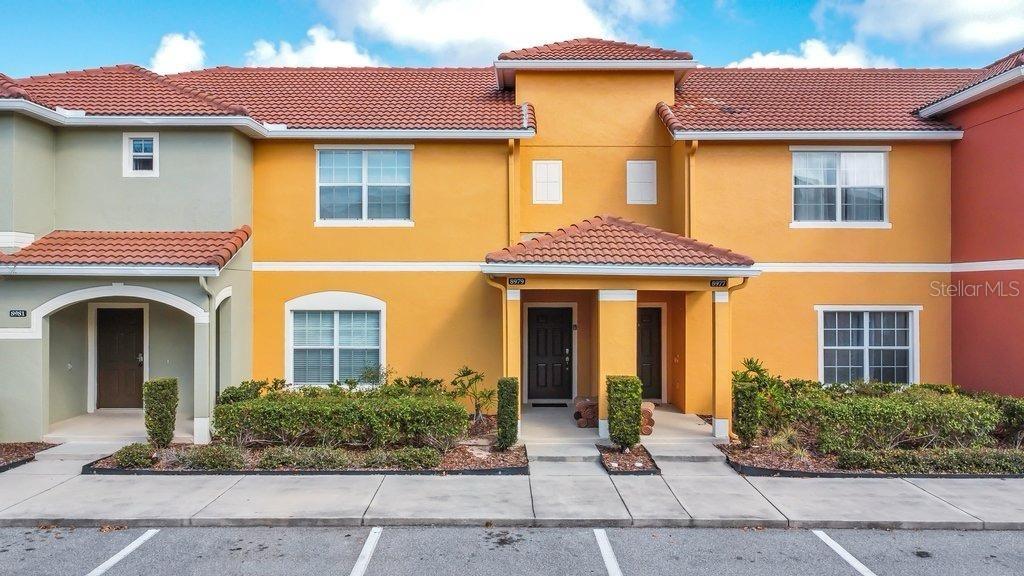 8979 CALIFORNIA PALM ROAD