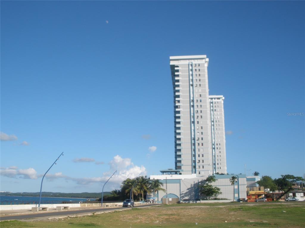 SANDY HILLS CONDO #43 ROSADO MATIENZO CINTRON TOWER I UNIT 12-A
