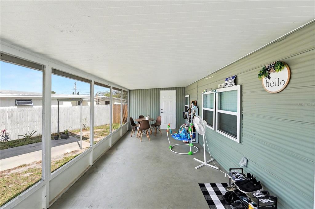 1922 LULLABY DRIVE, HOLIDAY, FL — photo 4 of 29