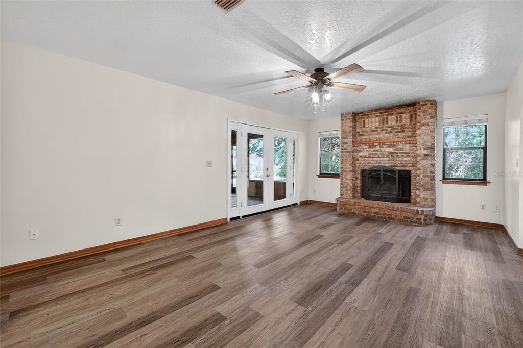 3380 LIONEL ROAD, MIMS, FL — photo 3 of 30