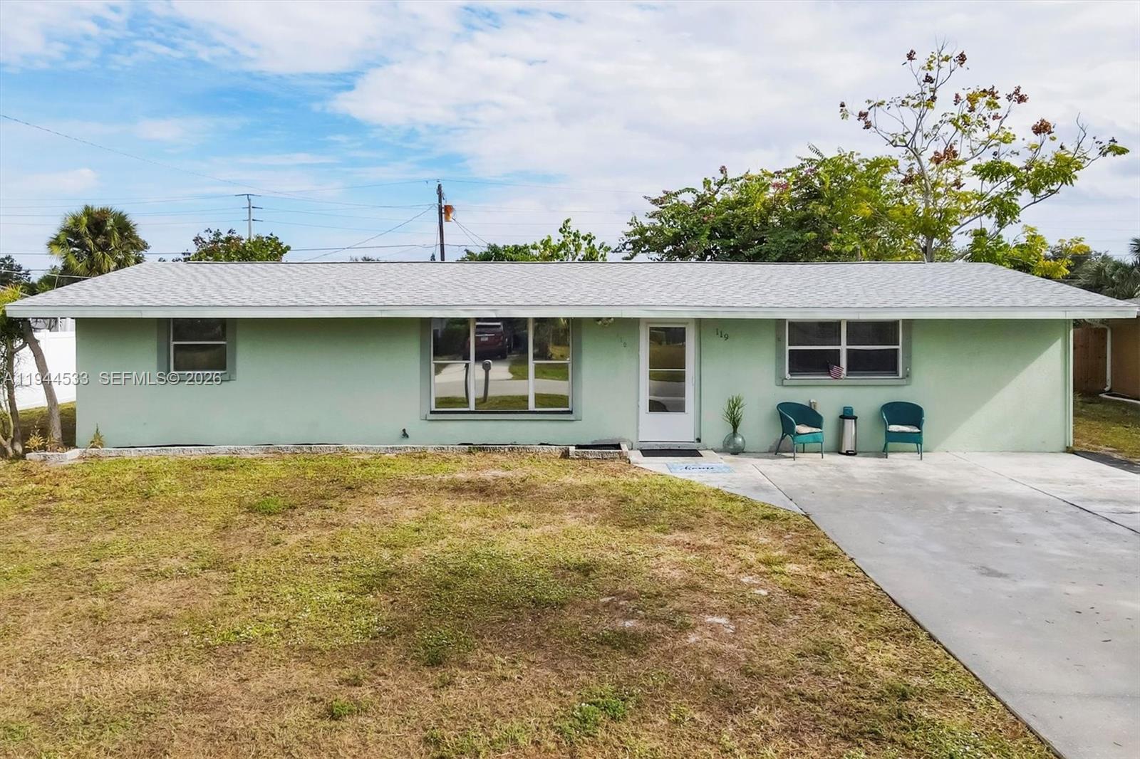 119 Sunnyside St, Other City - In The State Of Florida FL 33952