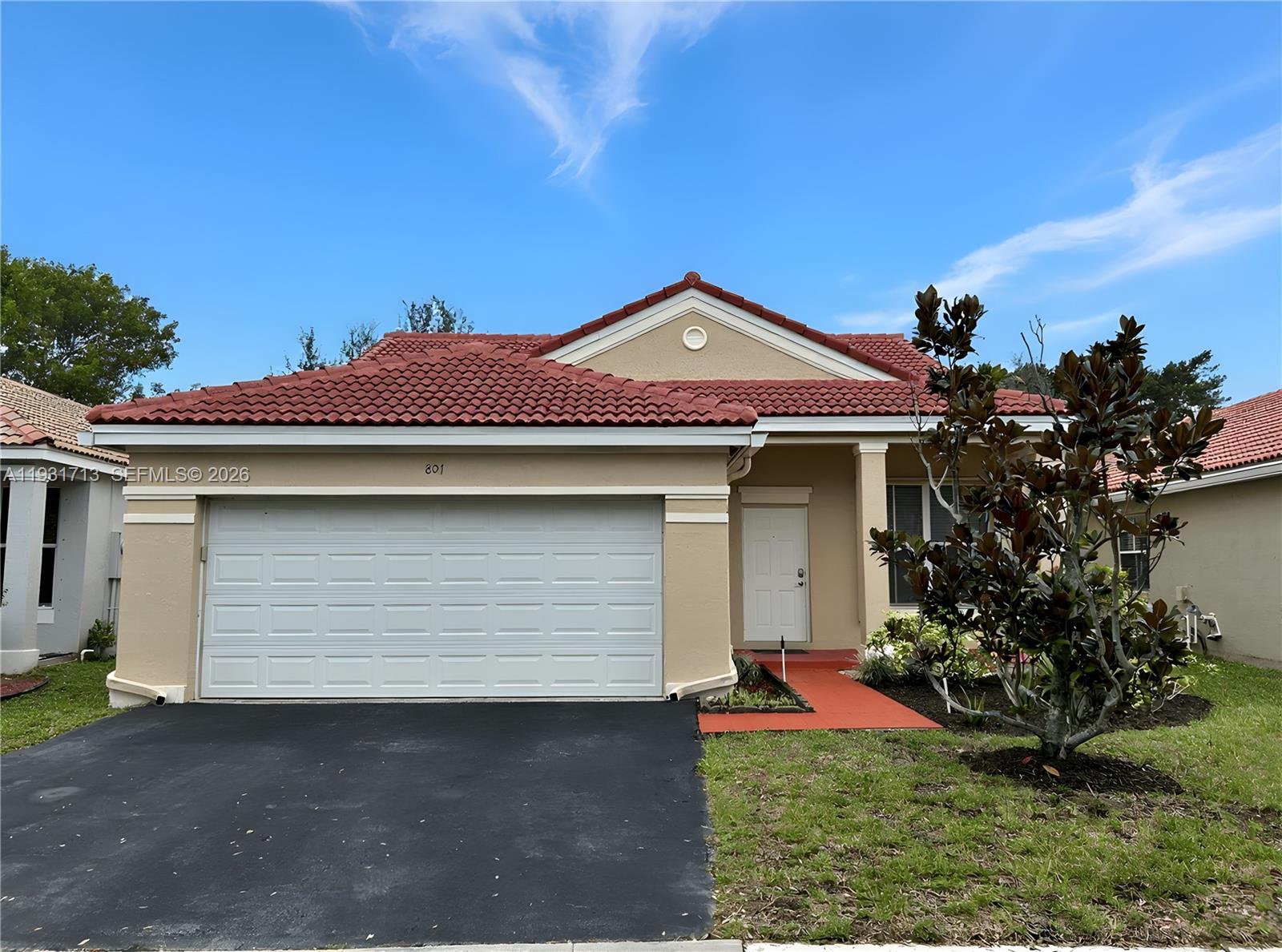 807 Sand Creek Cir, Weston FL 33327