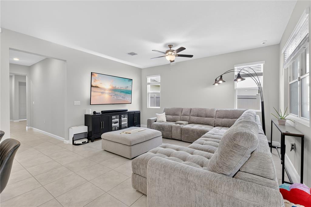 4334 SOUTHERN VISTA LOOP, ST CLOUD, FL — photo 4 of 30