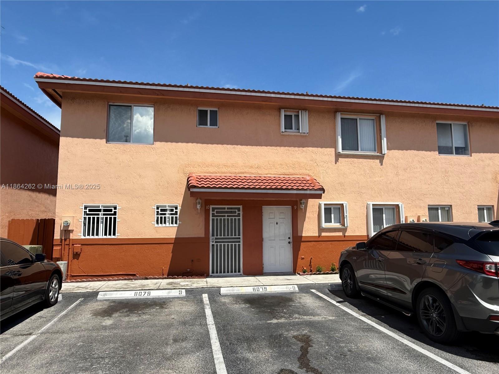 8079 NW 8th St # 10, Miami FL 33126