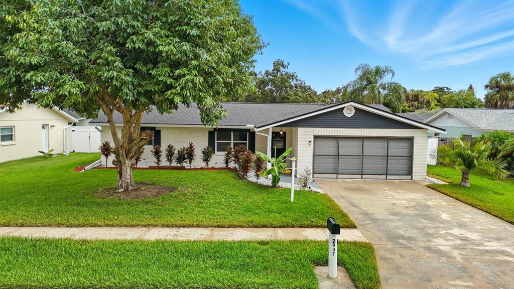 2937 CARRIAGE DRIVE