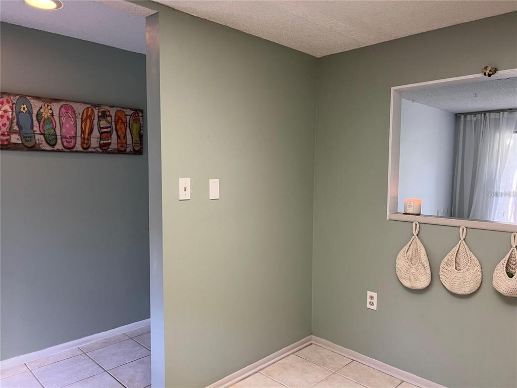 1100 E BAY DRIVE UNIT 35, LARGO, FL — photo 4 of 12