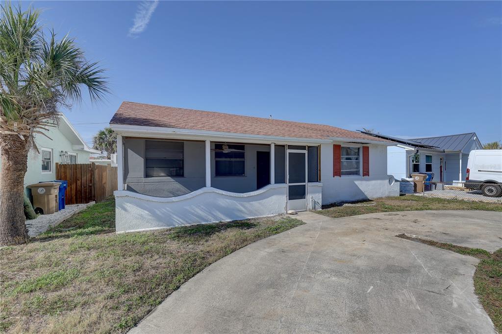 440 S BAYSHORE DRIVE, MADEIRA BEACH, FL — photo 2 of 30