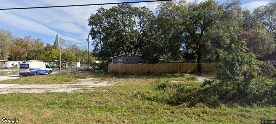 7002 CREEK DRIVE