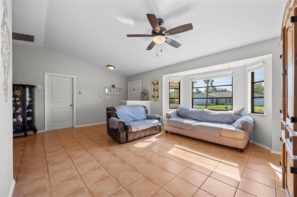 119 EPPINGER DRIVE, PORT CHARLOTTE, FL — photo 2 of 23