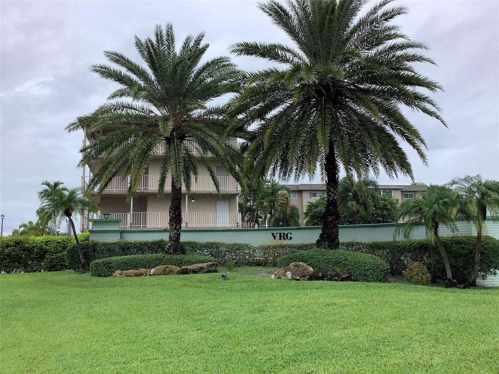2300 NE 1st Lane # 107, Boynton Beach FL 33435