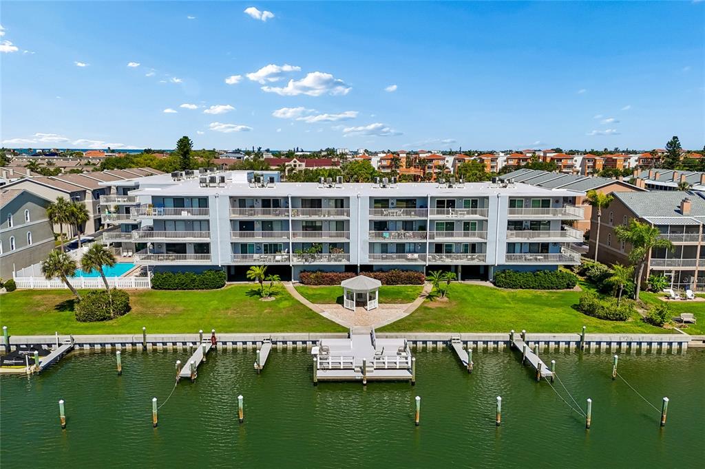 719 PINELLAS BAYWAY S UNIT 301